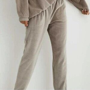 NWT Aerie Real Obsessed Velour Women's Jogger, Beach More - Taupe/Gray, L & XXL